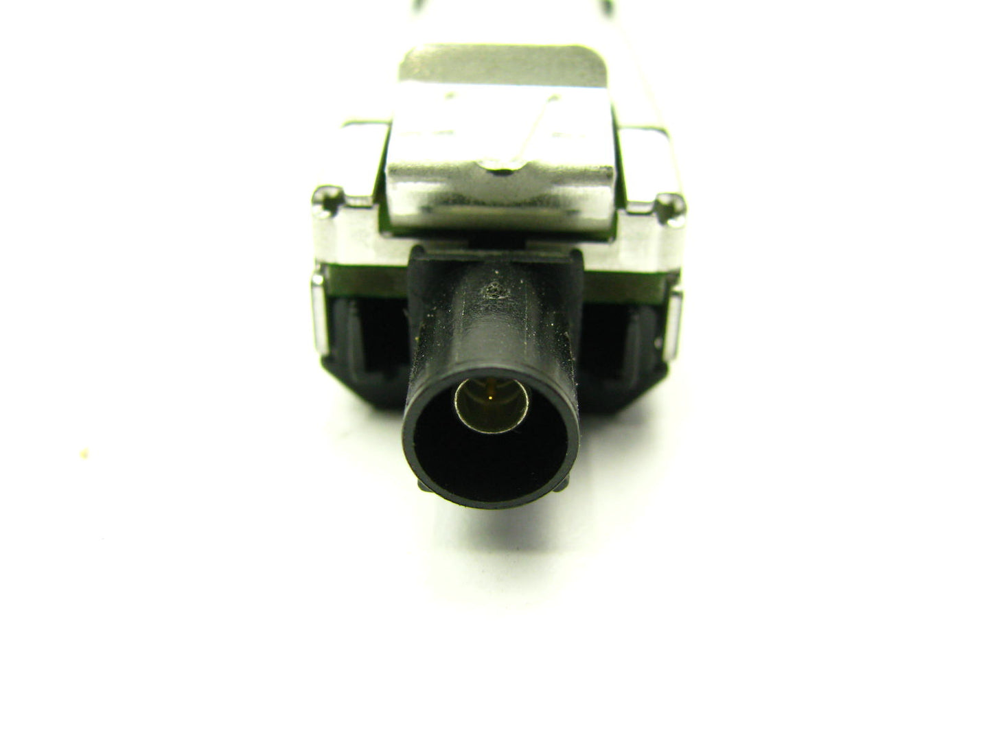 NEW GENUINE Radio Antenna Booster Amplifier OEM 15-18 Audi A3, 15-18 A3 Quattro