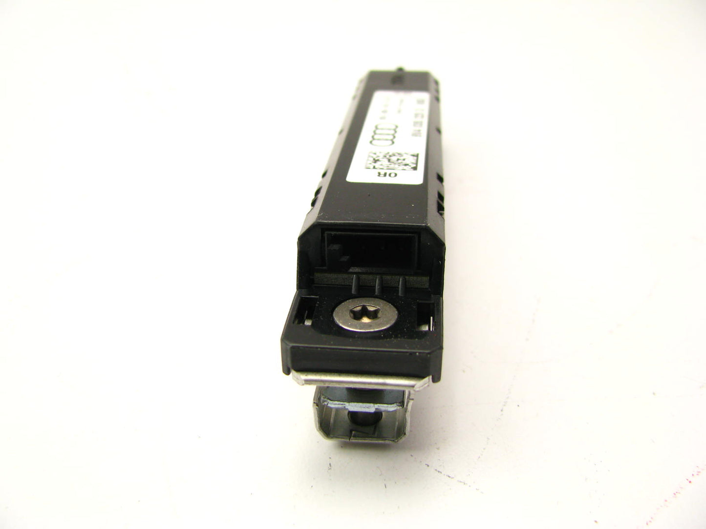 NEW GENUINE Radio Antenna Booster Amplifier OEM 15-18 Audi A3, 15-18 A3 Quattro