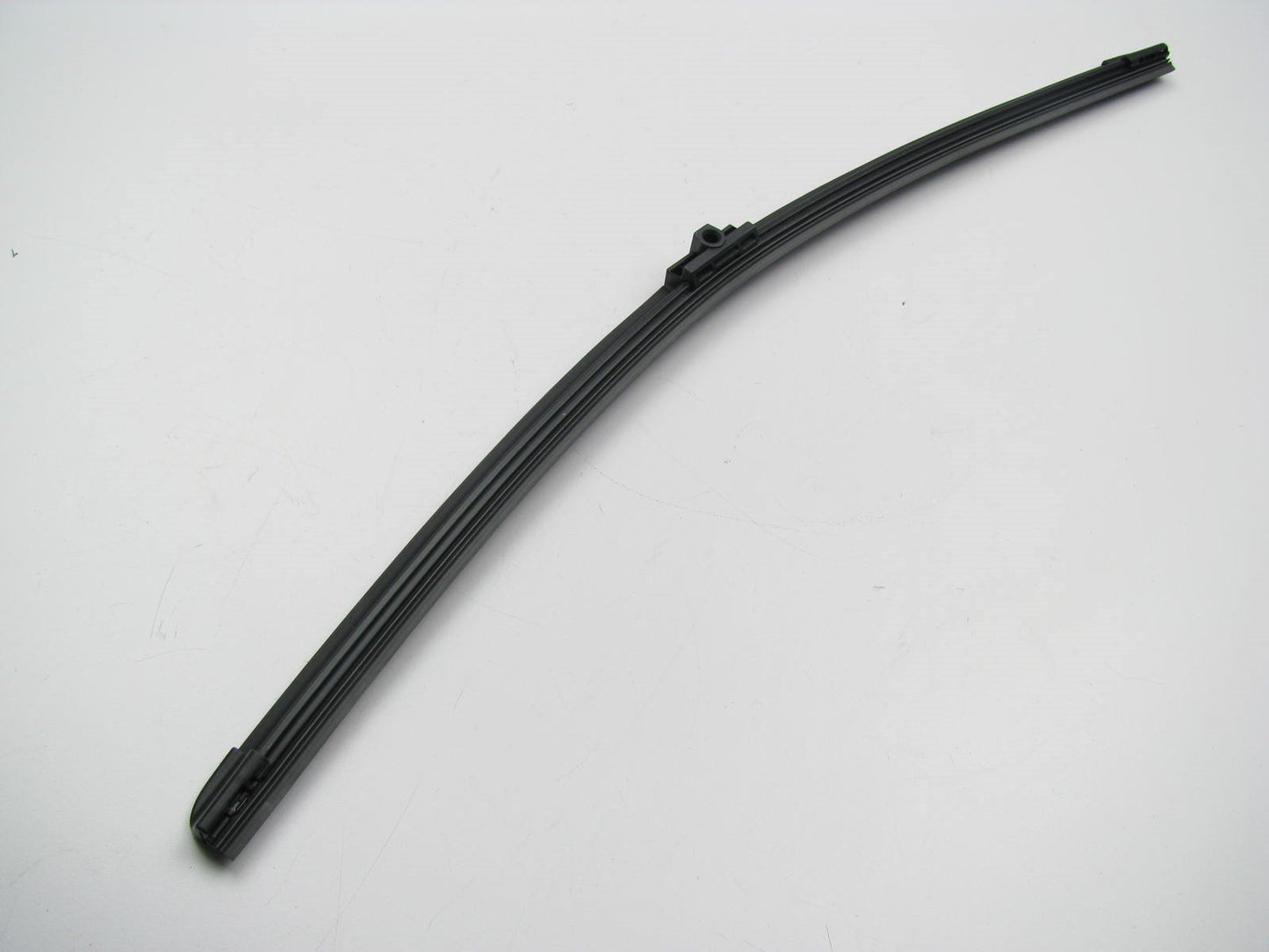 Pair Front Windshield Wiper Blades OEM VW JZW998002B
