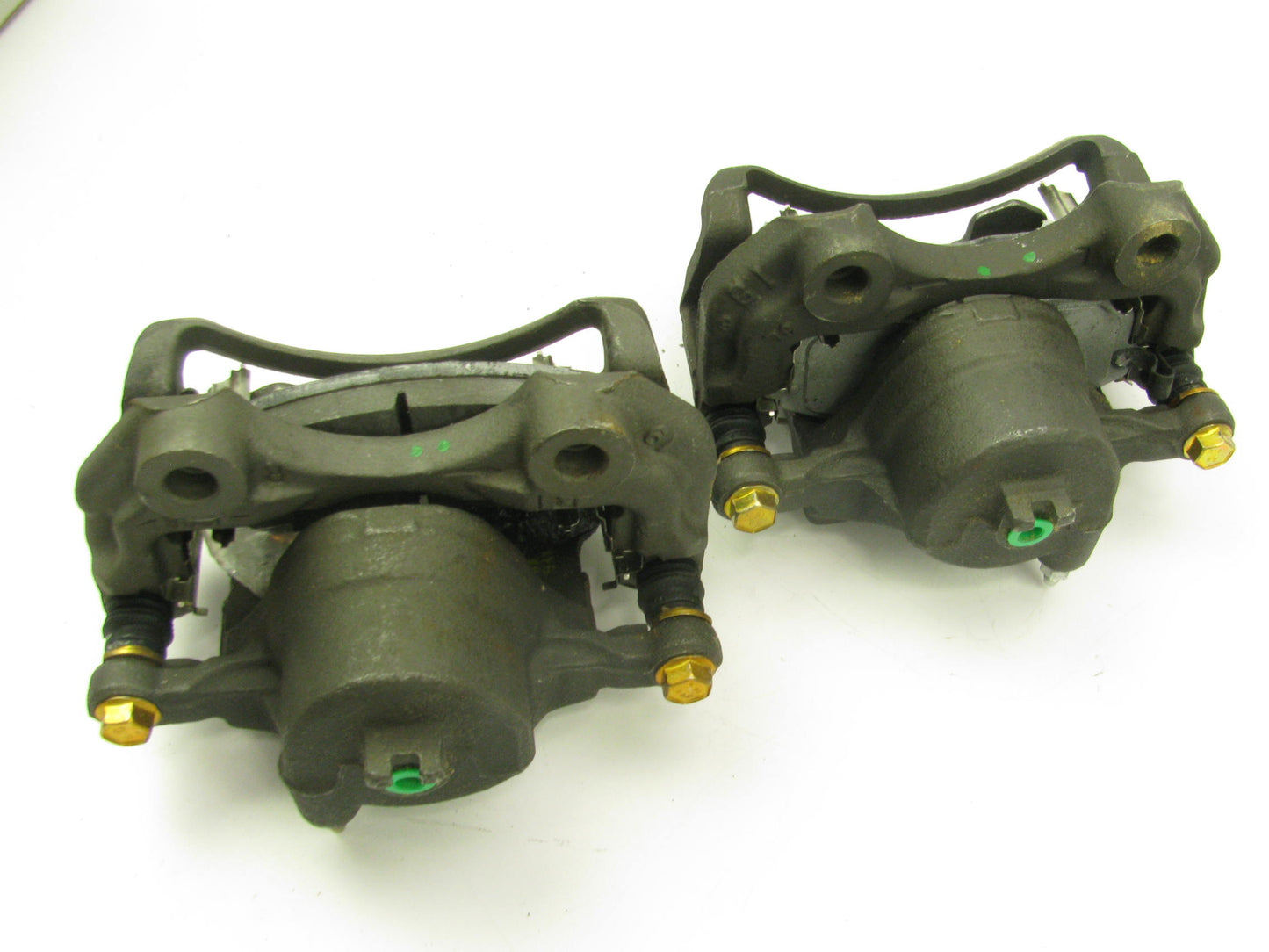 Wagner 13-321213 Remanufactured Disc Brake Caliper Set - Front Left & Right