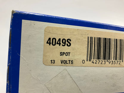 (2) Wagner 4049S 13V 150W Sealed Beam Light Bulb Replacement Lamp