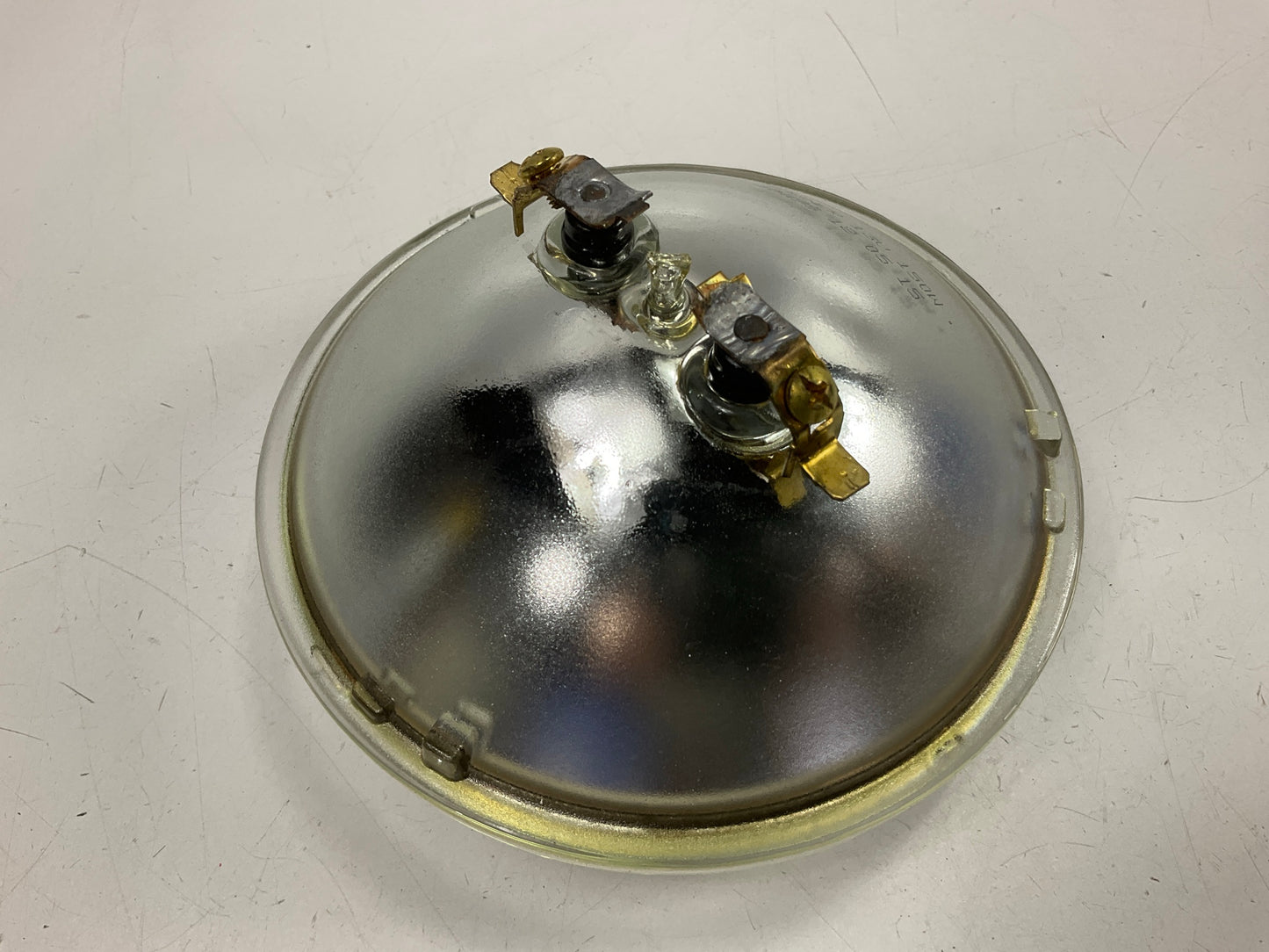 Wagner 4049S 13V 150W Sealed Beam Light Bulb Replacement Lamp