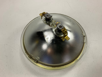 Wagner 4049S 13V 150W Sealed Beam Light Bulb Replacement Lamp