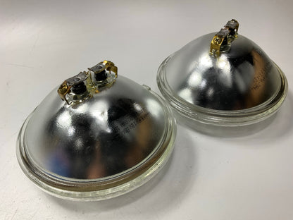 (2) Wagner 4413 Sealed Beam Headlamp Headlight Bulb PAR46 5-3/4'' 12V 35W