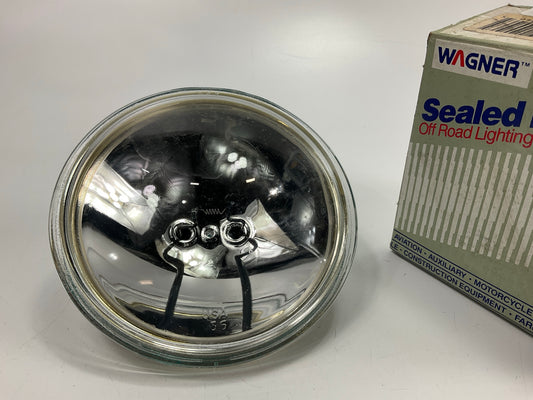 DIFFERENT CENTER CAP - Wagner 4505 Sealed Beam Headlamp Headlight Bulb 28V 50W