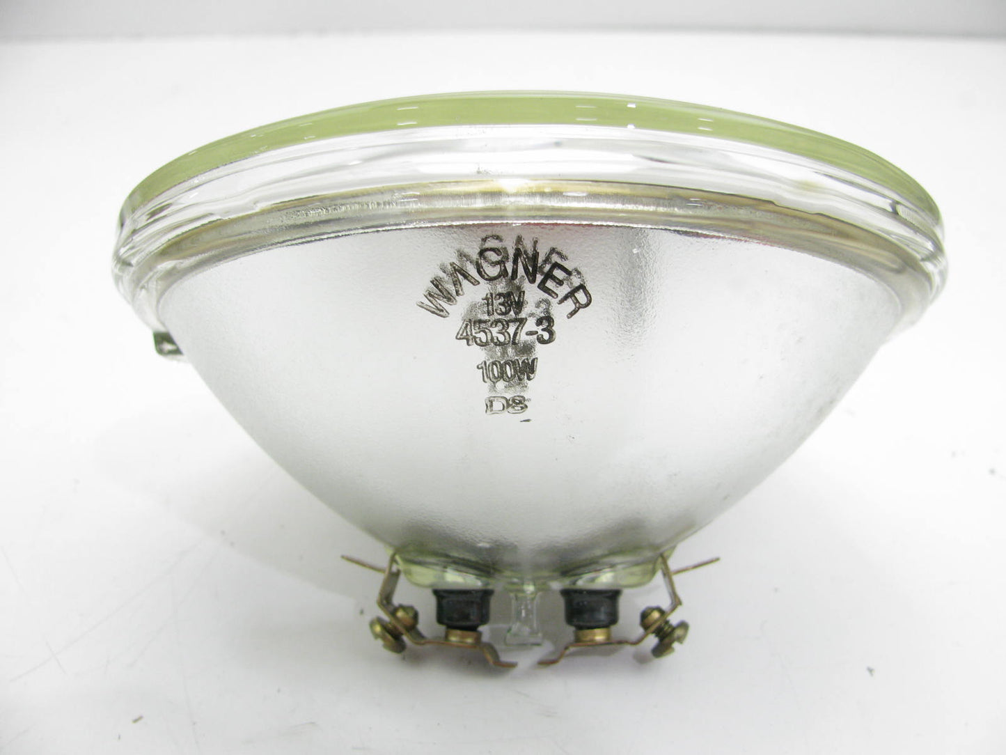 NEW - OUT OF BOX WAGNER 4537 Sealed Beam Lamp Light Bulb 100 WATT PAR46