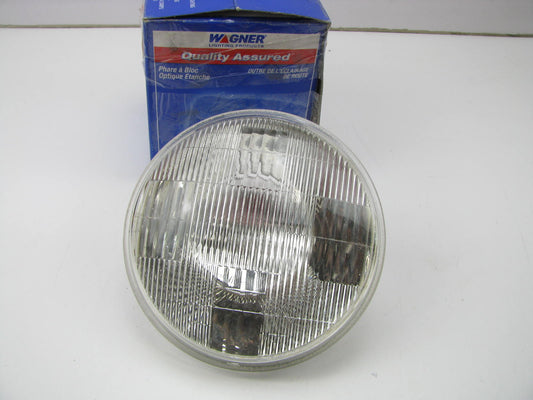 28 Volts - Wagner 4570 Sealed Beam Headlight Headlamp Lamp Bulb - 5-3/4'' 28V
