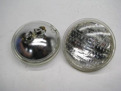 (2) Wagner 4589 Par 36  28V 50W Aircraft Light Bulb Sealed Beam