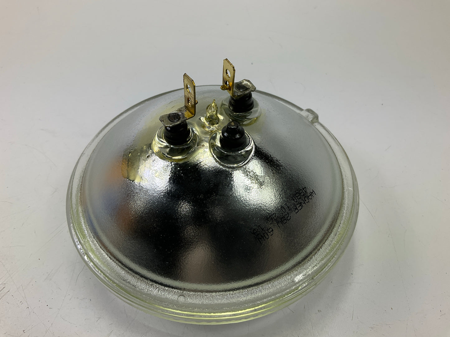 Wagner 4880 Sealed Beam Headlamp Headlight Bulb 28V 60W