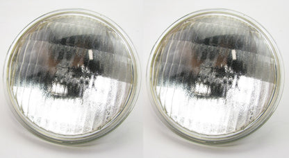 (2) Wagner 7672-1 PAR36 Sealed Beam Light Lamp Bulbs 6V 6 VOLTS, 7.2 Watts 7672