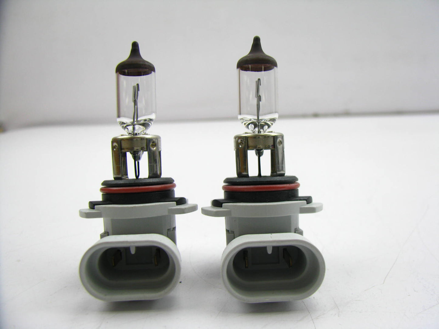 (2) Wagner 9006 Headlight Headlamp Light Bulb