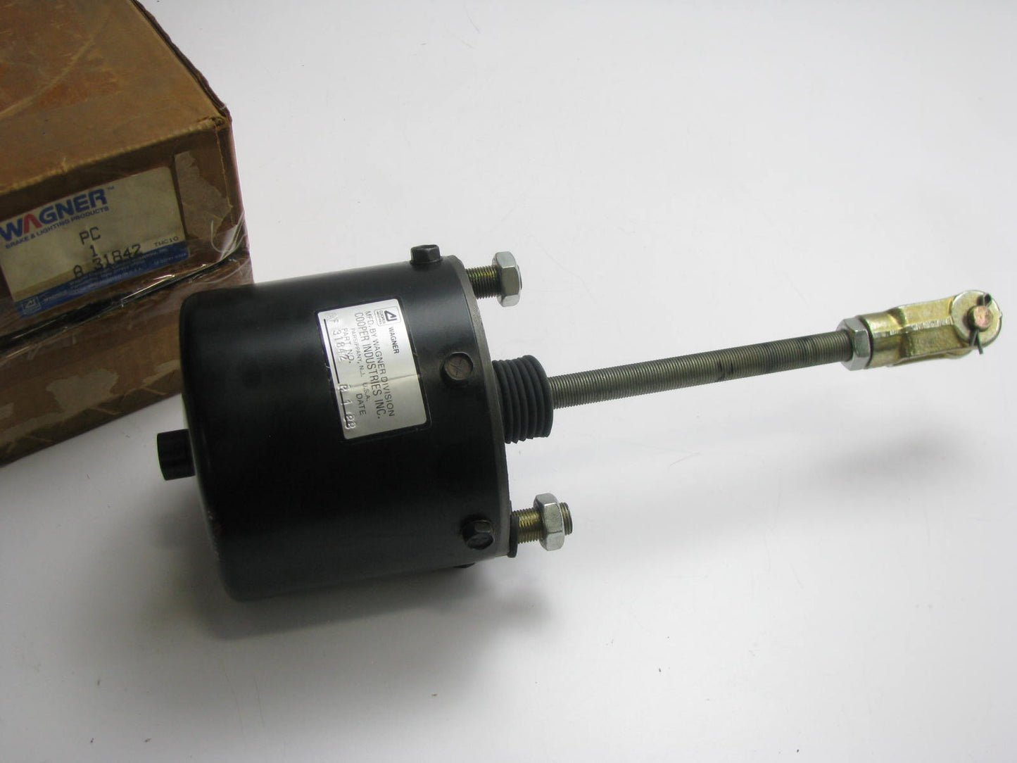 Wagner A31842 Air Power Brake Master Chamber Cylinder 5-1/2'' Dia