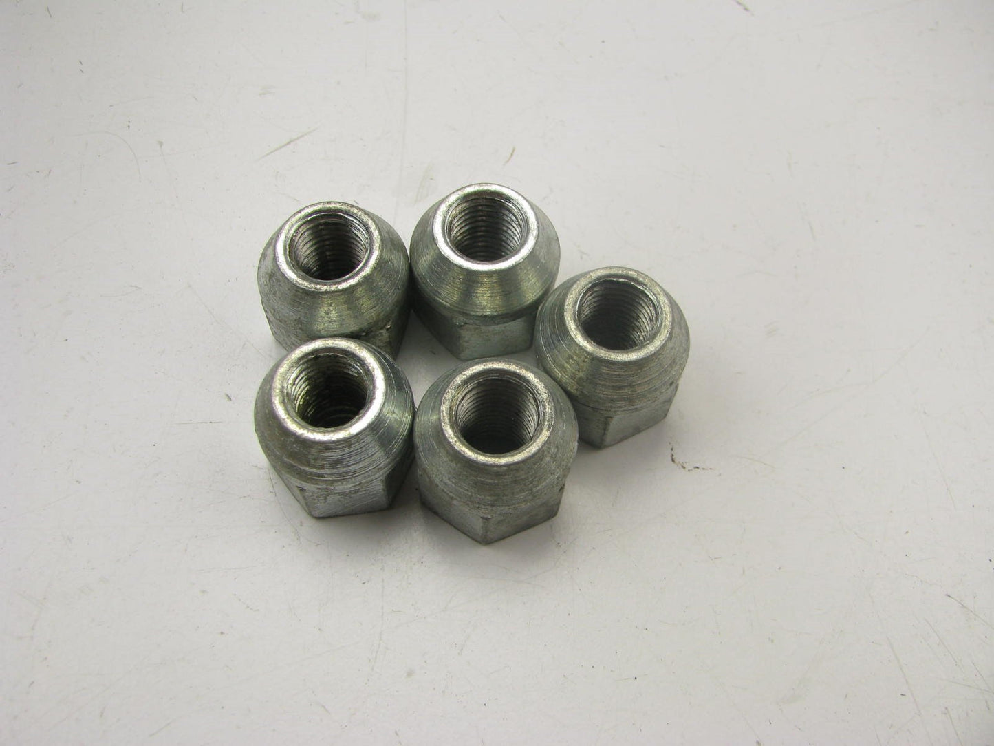 (5) Wagner BD61473 Wheel Lug Nuts