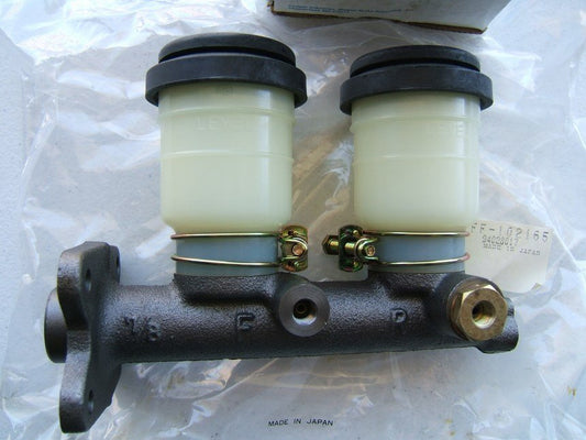 Wagner F102165 Brake Master Cylinder For 1979-1980 Chevrolet LUV