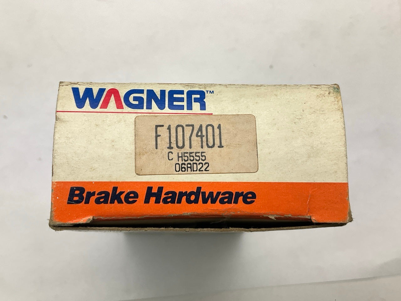 Wagner F107401 Front Disc Brake Hardware Kit