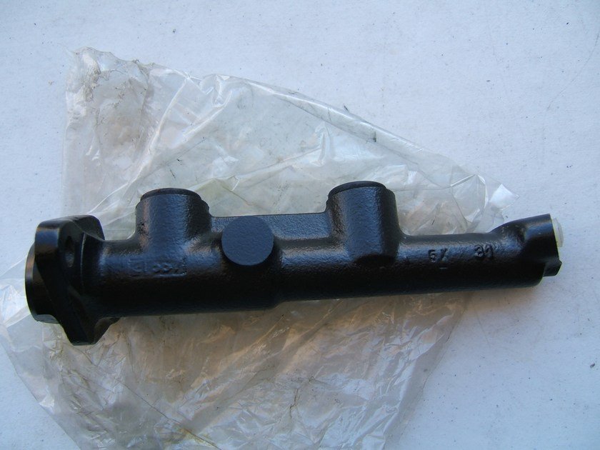 Wagner F110999 Brake Master Cylinder