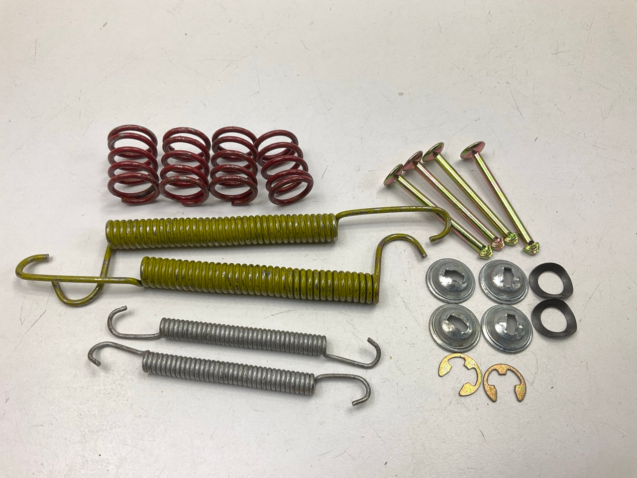 Wagner F113880S Rear Drum Brake Hardware Kit