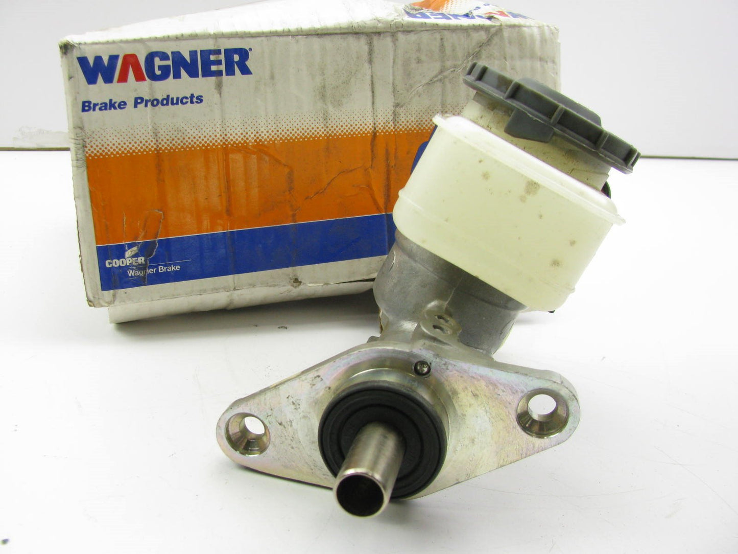 Wagner F118394 Brake Master Cylinder For 1986-1988 Acura Legend W/O ABS