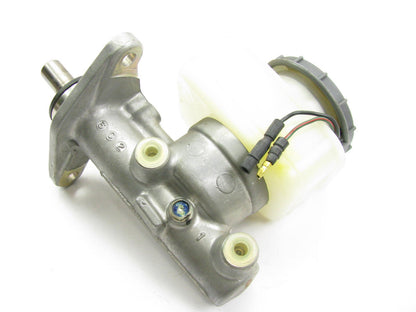 Wagner F118394 Brake Master Cylinder For 1986-1988 Acura Legend W/O ABS