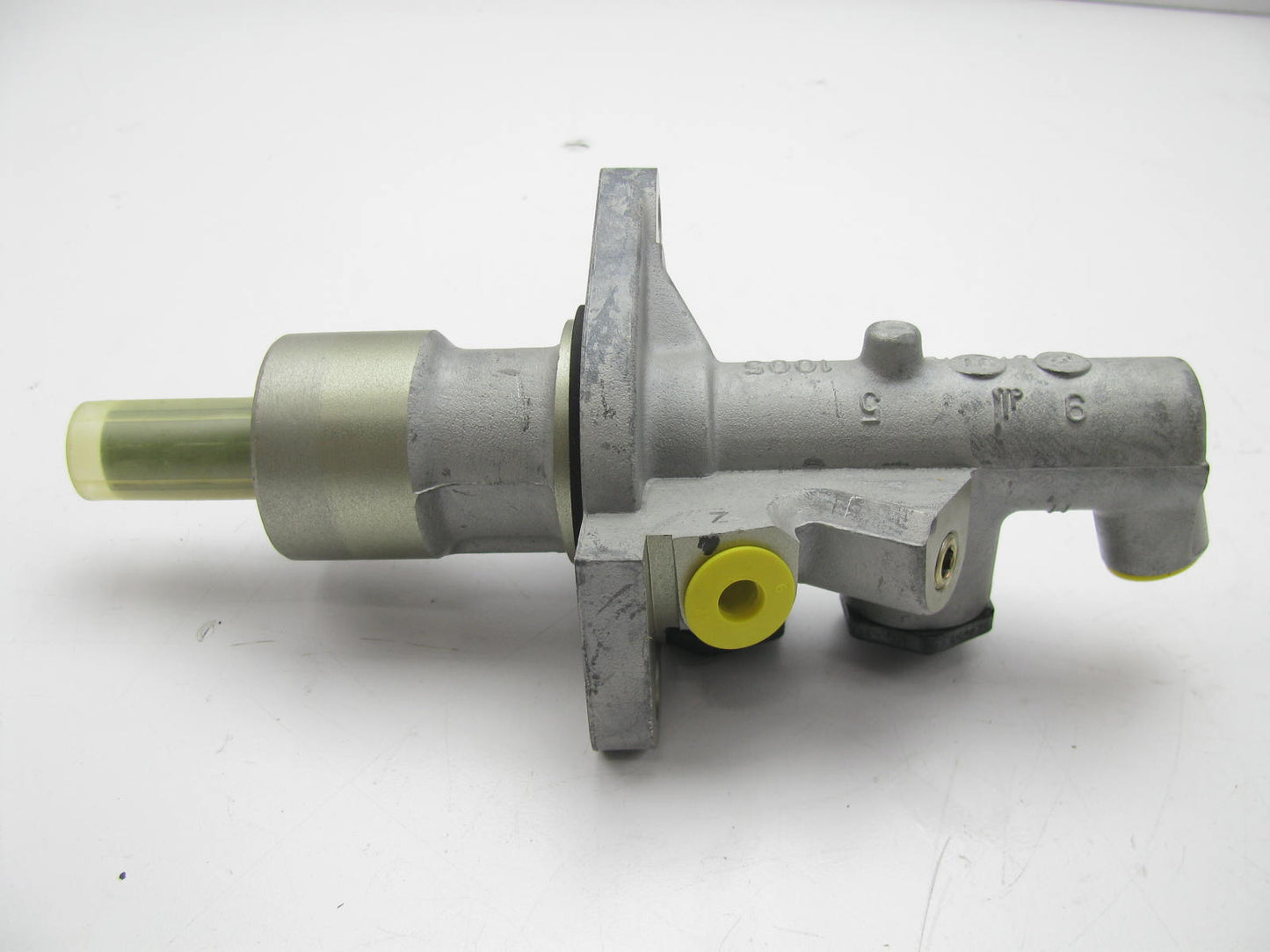 Wagner F120592 Brake Master Cylinder - 15/16'' Bore