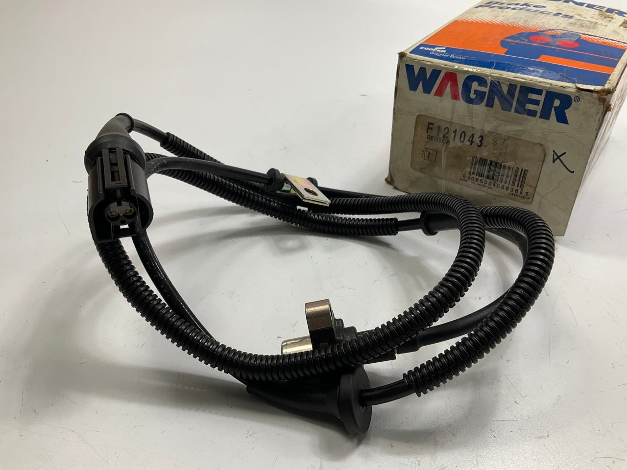 Wagner F121043 Front Right ABS Wheel Speed Sensor 1988-1989 Lincoln Continental