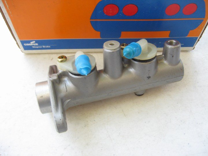 Wagner F123520 Brake Master Cylinder, 2WD; W/O ABS