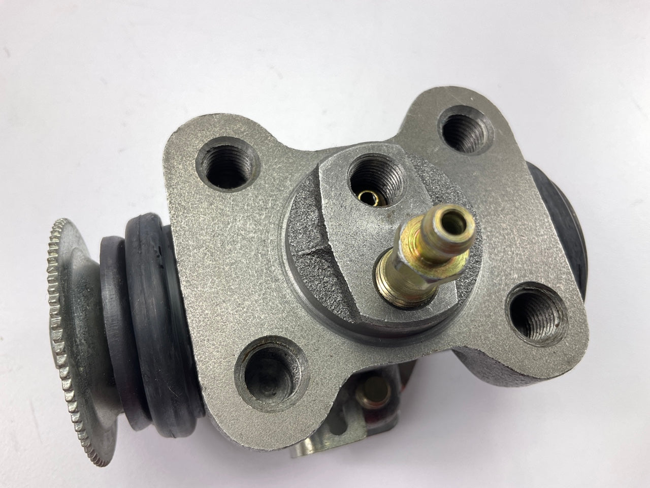 Wagner F140759 Drum Brake Wheel Cylinder, REAR LEFT REARWARD