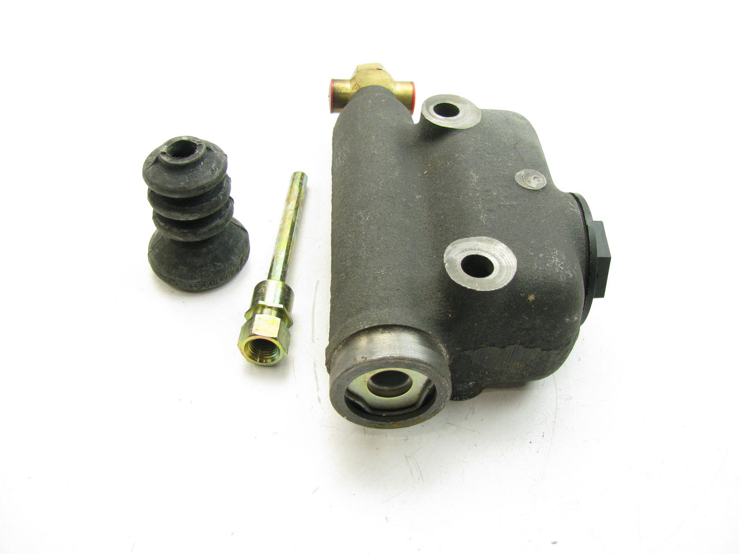Wagner F44492 Brake Master Cylinder - 1'' Bore 7/16''-24 Outlet FE8832 FD8832 8832