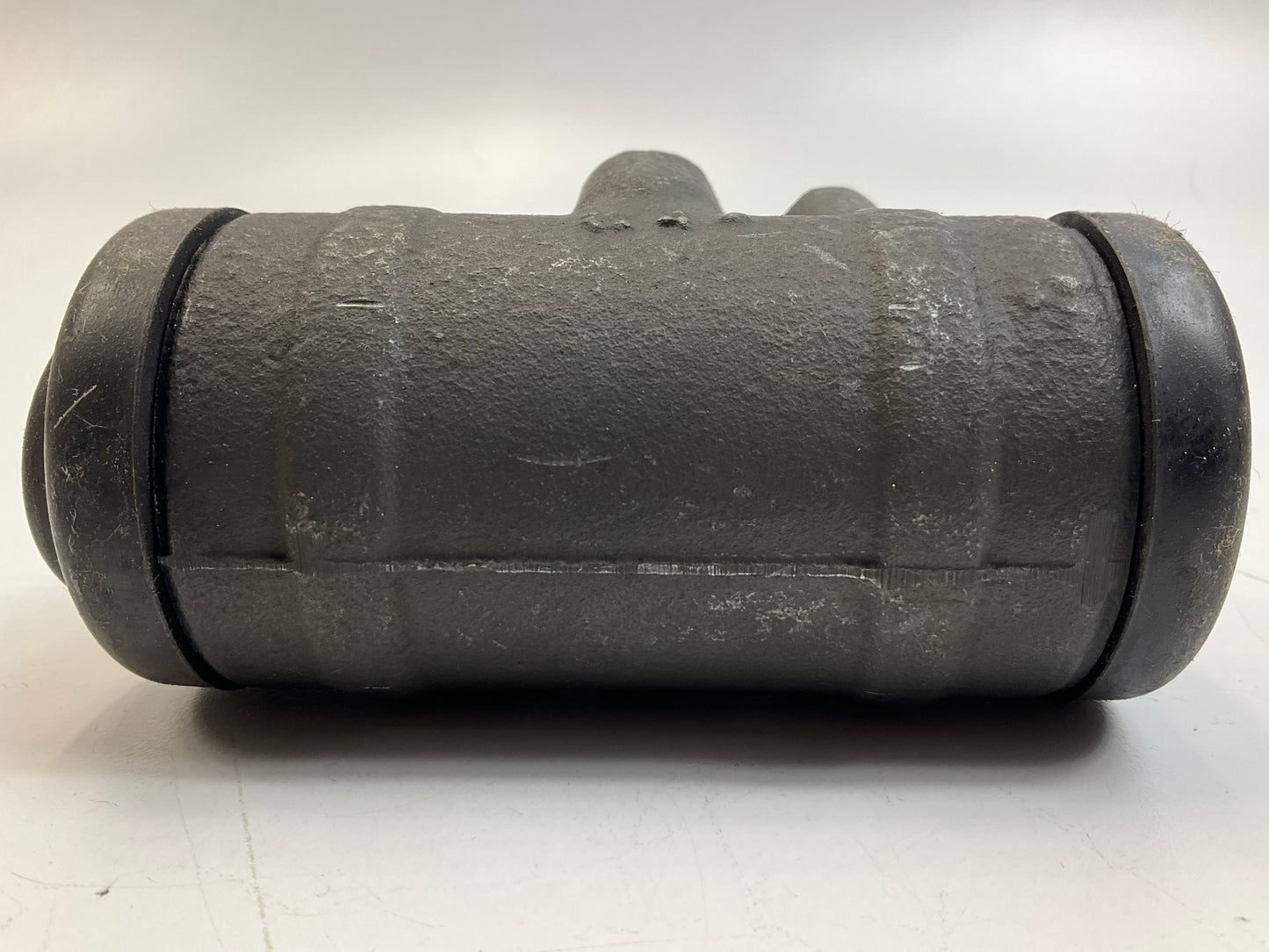 Wagner F57851 Rear Upper Drum Brake Wheel Cylinder 1970 GMC C35/C3500, P35/P3500