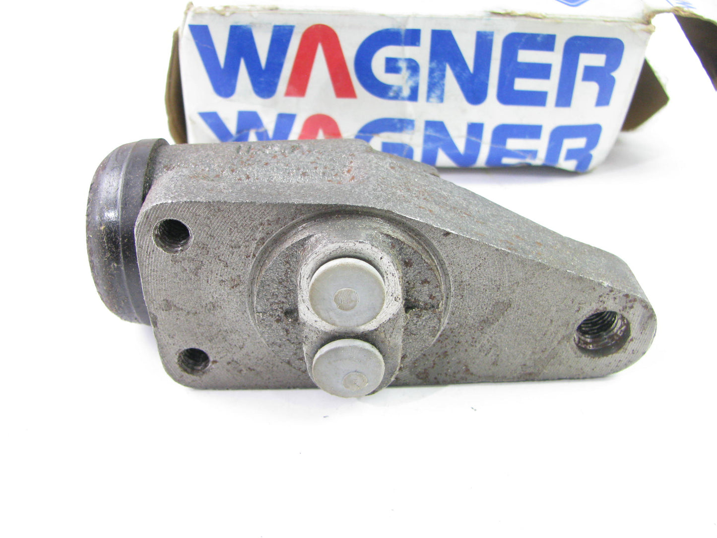 Wagner F73538 Drum Brake Wheel Cylinder - Front Right Upper