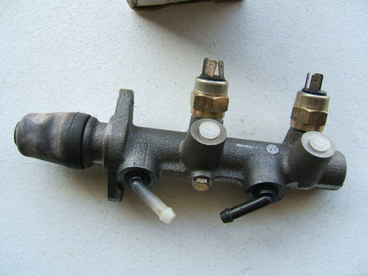 Wagner F96382 Brake Master Cylinder - 1971-1979 VW Super Beetle