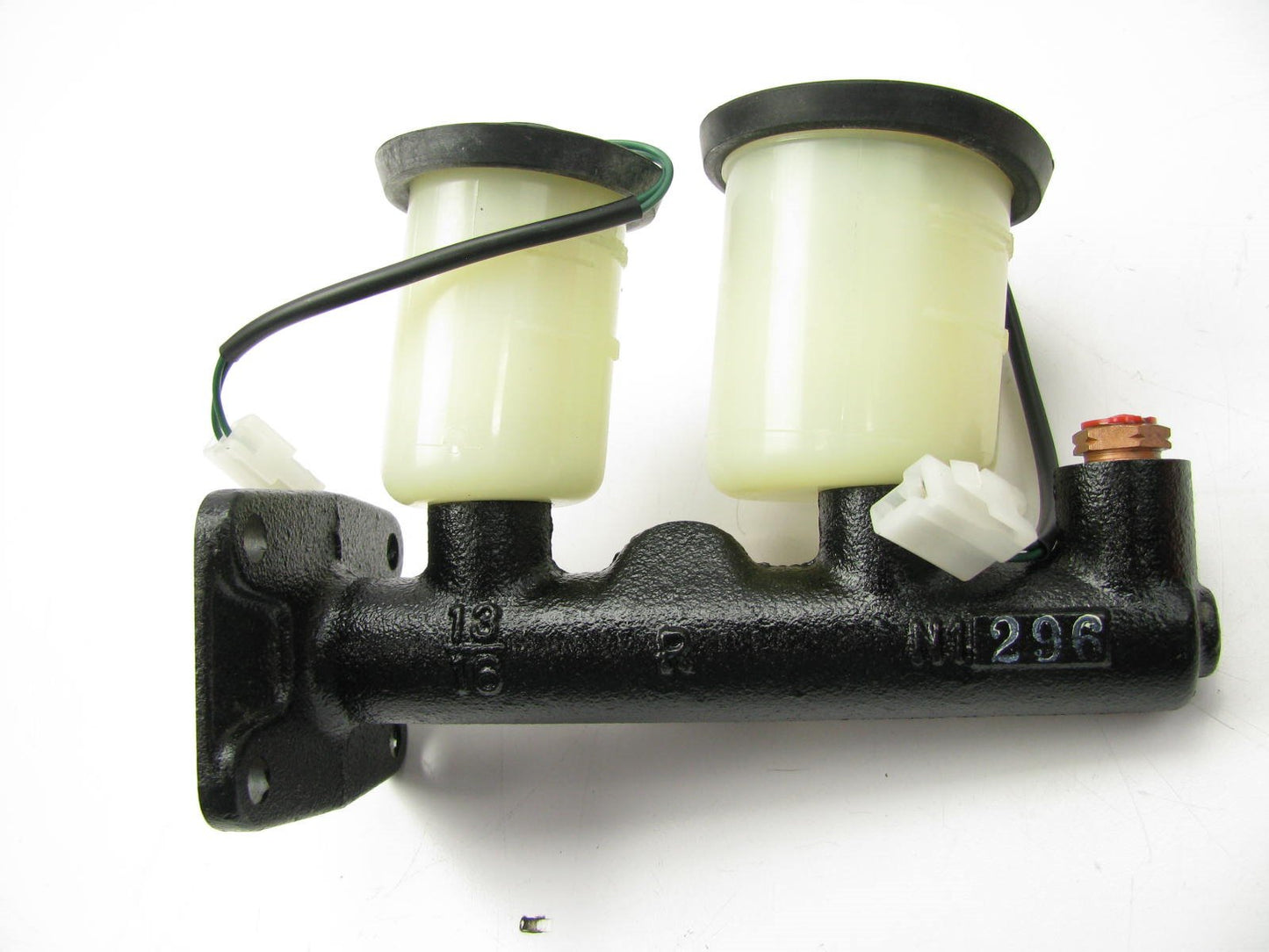 Wagner F96804 Brake Master Cylinder For 1976-1977 Toyota Celica