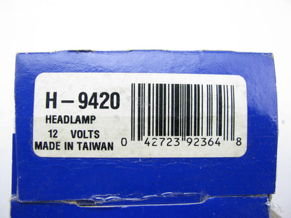 (2) Wagner H-9420 Rectangular Halogen Selaed Beam Lamp Light Bulbs 12.8V 50W