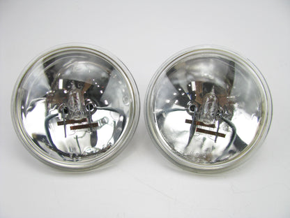 (2) Wagner H4515 Sealed Beam Lamp Light Bulb - PAR36 30W 6.4V