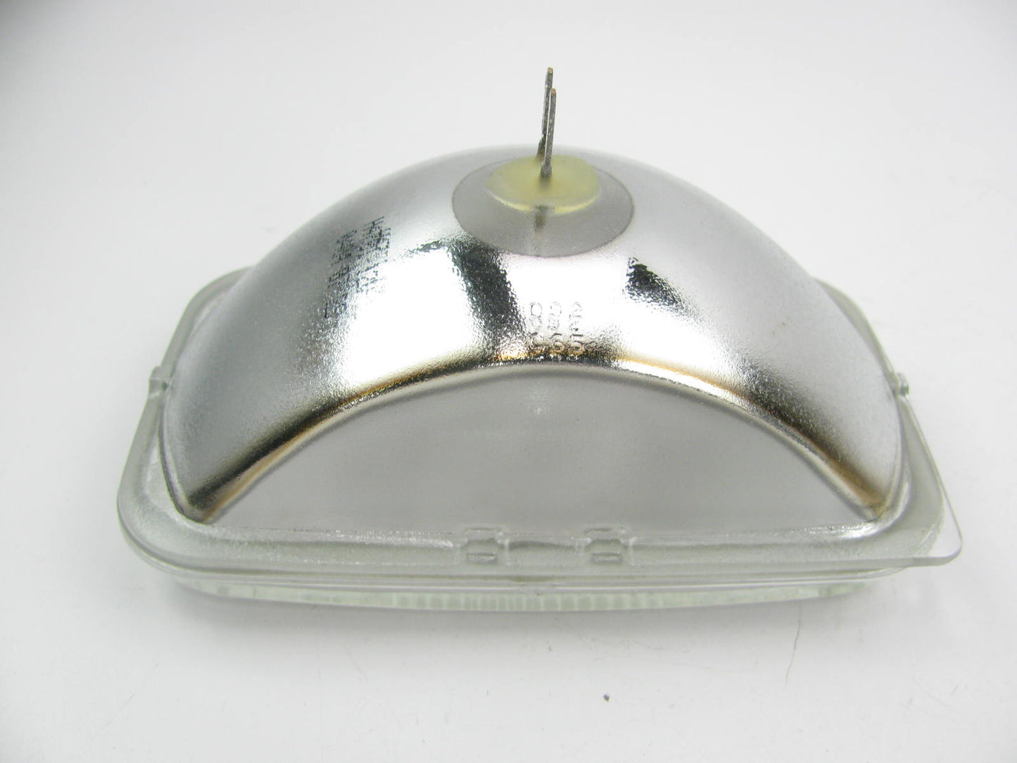 (2) Wagner H4701 Sealed Beam Headlight Headlamp - 12V 92x150 65 Watt