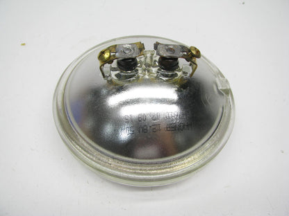 H7610 Wagner Halogen Sealed Beam Headlamp Bulb  PAR 36 Bulb 4 1/2''