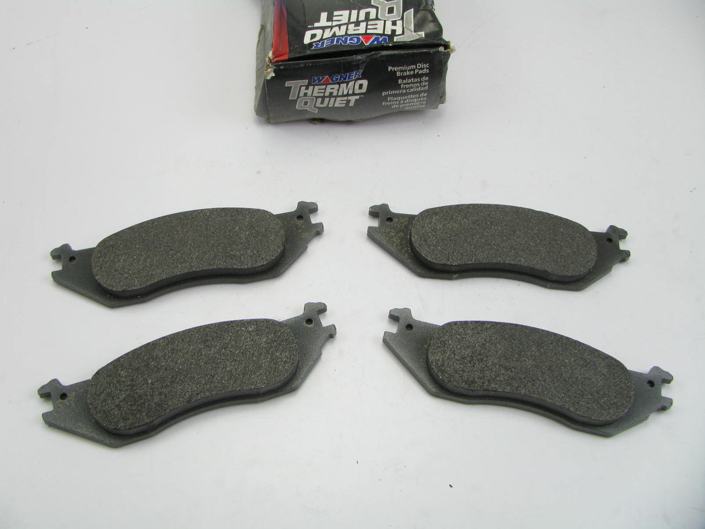 Wagner MX1045 Front Disc Brake Pad Set - Semi-Metallic