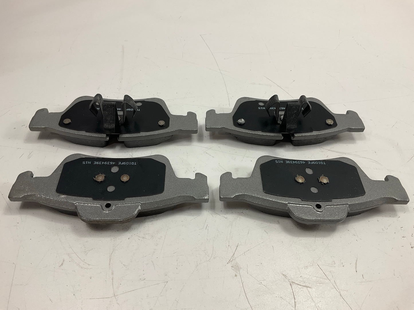 MISSING HARDWARE - Wagner MX1122 Rear Semi-Metallic Disc Brake Pads