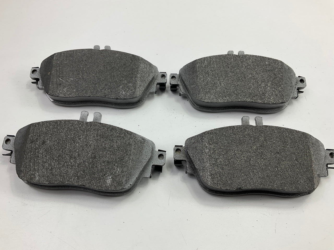 Wagner MX1694 Front Semi-Metallic Disc Brake Pads