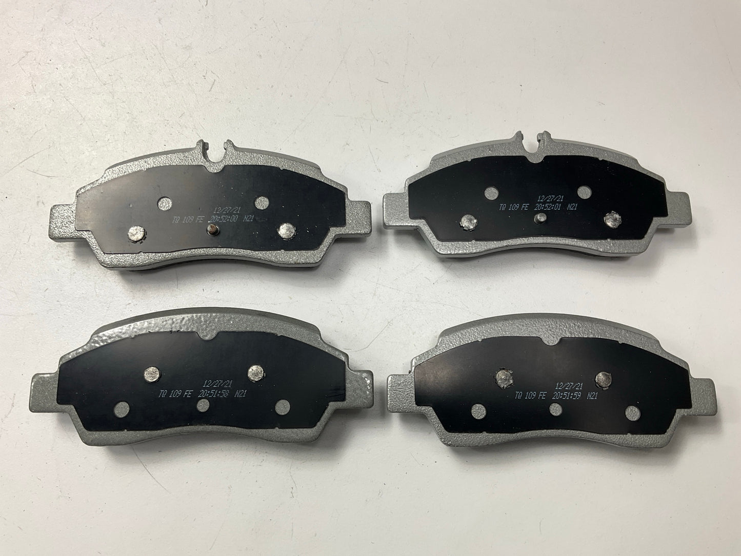 MISSING HARDWARE - Wagner MX1775 Rear Disc Brake Pads