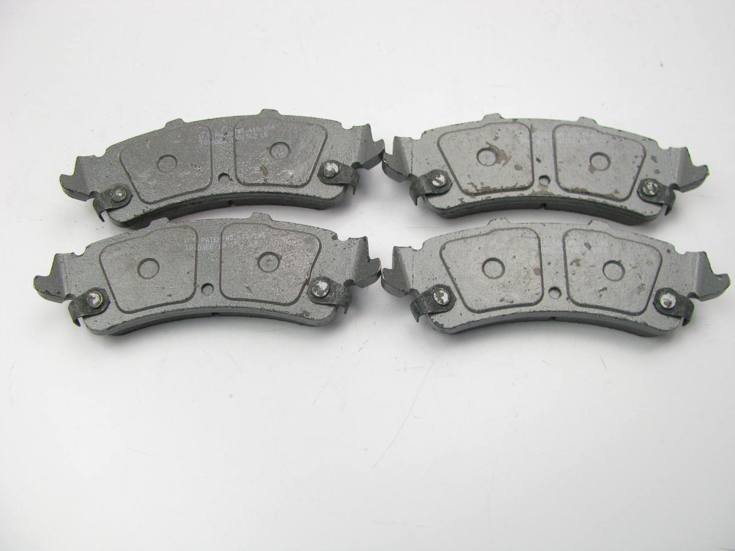 Wagner MX792B Rear Disc Brake Pads For 2003-2005 Cadillac DeVille 2006-2011 DTS