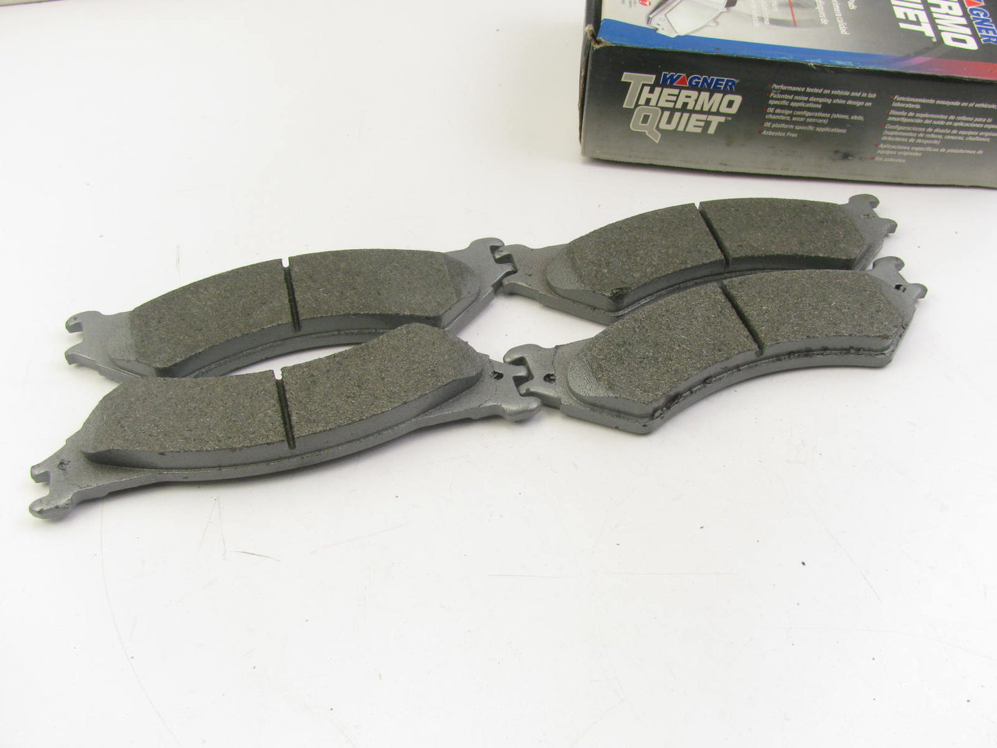 Wagner MX802 Rear Disc Brake Pad Set - Semi-Metallic