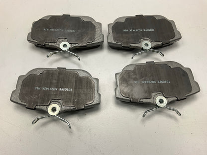 Wagner MX877A Rear Disc Brake Pads For 00-03 Volkswagen Eurovan MISSING HARDWARE