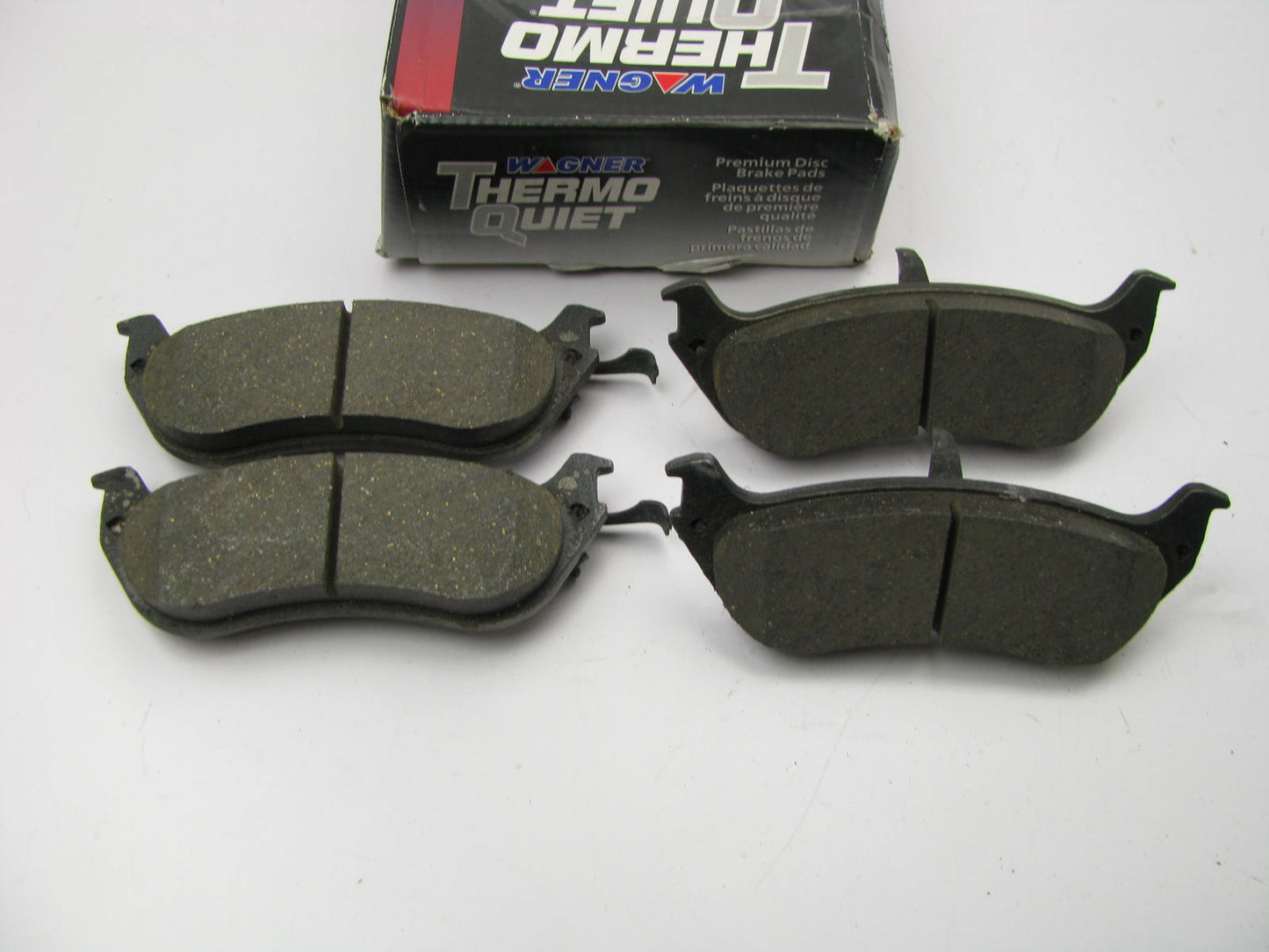 Wagner PD674 REAR Disc Brake Pads 1996-02 Crown Victoria 1996-97 Grand Marquis