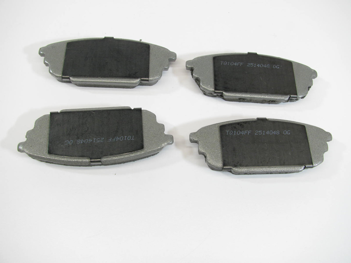 Wagner PD892 Ceramic Rear Disc Brake Pads For 2001-2003 Mazda Protege