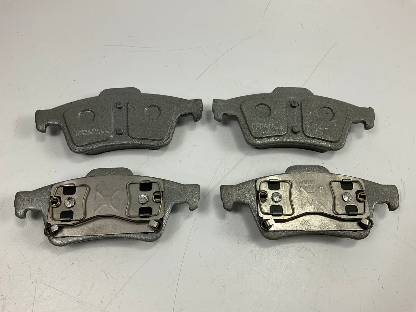 Wagner PD973A Organic Disc Brake Pad Set - Rear