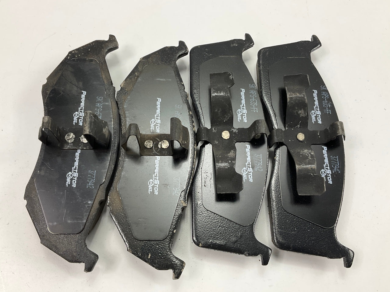 Perfect Stop By Wagner PS730AC Ceramic Front Brake Pads For 1999-2002 Prowler