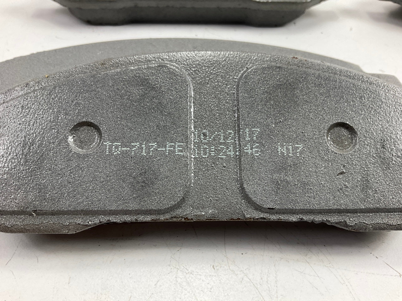 MISSING HARDWARE - Wagner QC1022 Front Ceramic Disc Brake Pads