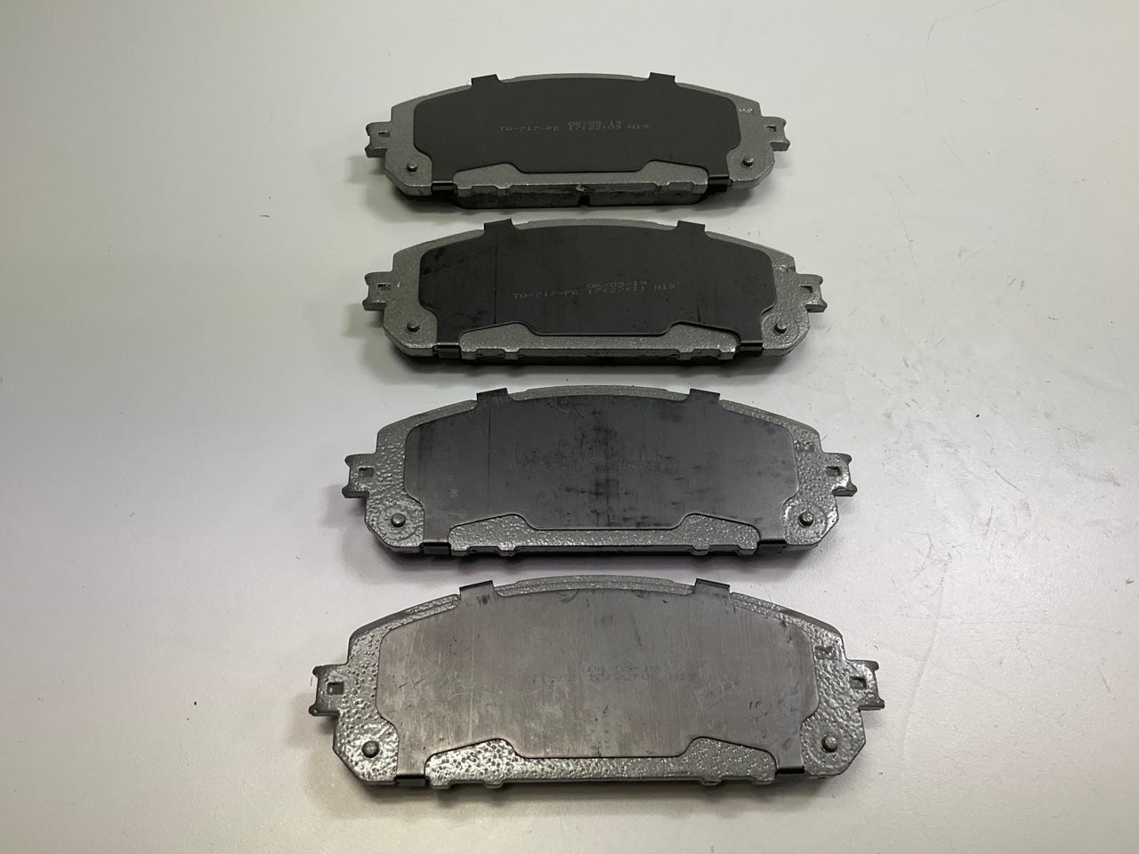 NO HARDWARE - Wagner QC1843 Front Disc Brake Pads