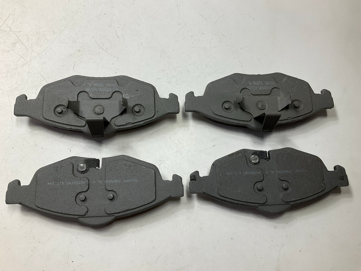 Wagner QC869 Front Disc Brake Pad Set 2001-2006 Cirrus, Sebring, Stratus
